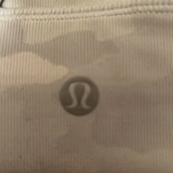 Lululemon bra 🍋 - Picture 6 of 6